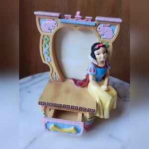 Retired Disney Store Snow White 3D Photo Frame with Drawer Vintage Collectible